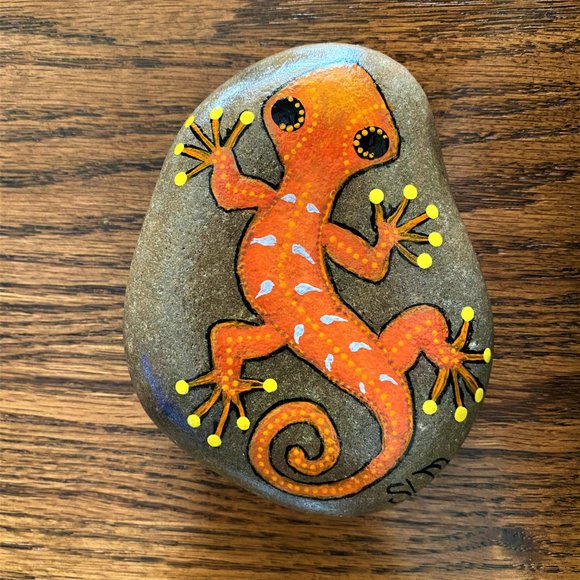 SOLD!!! Hand Painted Orange Gecko - Picture 6 of 6